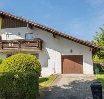 Fürstenzell: Vermietete Doppelhaushälfte, Baujahr 1988