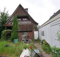 Tornesch - Haus sucht fleißige Hände - großes Grundstück, ruhige Lage