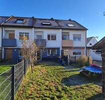 *** Platz für die ganze Familie *** RMH in Nürnberg - Eibach zum Kauf - inkl. EBK und Garage