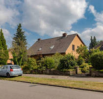 1-2 Familienhaus mit Garage und Vollkeller in gefragter Wohnlage (derzeit vermietet) - Suhlendorf