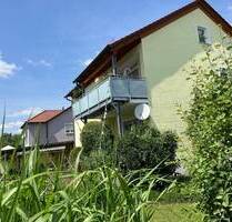Gepflegtes Zweifamilienhaus in Schwarzenfeld
