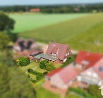 Geräumige Familienoase mit Doppelgarage und großem Grundstück in Sackgassenlage. - Lähden