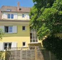 Großzügige 2-Zimmer-Wohnung im Dachspitz eines gepflegten 6-Fam.-Haus! - Lörrach Brombach