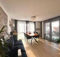 Helle und geräumige 3-Zimmer-Wohnung mit moderner Einrichtung. - Villingen-Schwenningen