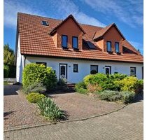 Familiäre Doppelhaushälfte mit großer Terrasse auf gepflegten Grundstück - Schwerin Friedrichsthal