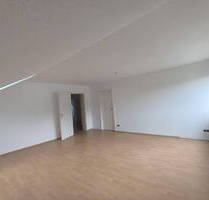 Helle 3-Zimmer-Dachgeschosswohnung in Toplage Großen Linden - ruhig & zentral