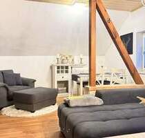 Mehrfamilienhaus mit Garten und Pool - Hohndorf