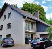 Ehemaliges Wohn- und Geschäftshaus am Feldrand + Baugrundstück - Alfeld Hörsum