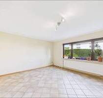 Weitblick genießen - freistehendes Einfamilienhaus mit Einliegerwohnung in Johannesberg - Johannesberg / Oberafferbach