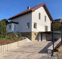 Hochwertiges Einfamilienhaus mit großem Grundstück in Kraftsdorf (Harpersdorf)