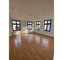 Sehr schöne 4 R.-Wohnung in MD-Sudenburg im 2.OG mit BLK ca.113,36m zu vermieten. - Magdeburg