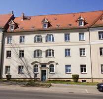Investieren in Marienthal: Vermietete Wohnung mit Balkon, Tageslichtküche & Stellplatz - Zwickau Marienthal West 435