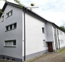 Die Sonne jeden Tag zu Gast: Ruhig gelegene 3-Zimmer-DG-Wohnung in 9-Familien-Haus mit Stellplatz - Albershausen
