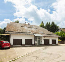Charmante 2-Zimmer-Wohnung mit Terrasse und Garage in Altglashütten - sofort bezugsfrei