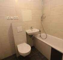 Viel Platz für die ganze Familie - neu sanierte Wohnung mit Aufzug u. Balkon!!! - Freiberg