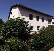 Großzügige 4- Zi.-Wohnung mit Garten, Balkon und Garage in Pfarrkirchen
