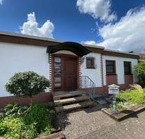 *NEU* BUNGALOW IN ABSOLUT RUHIGER UND NATURNAHER LAGE MIT VIEL PLATZ FÜR DIE GANZE FAMILIE! - Wiesbaden Delkenheim - Süd