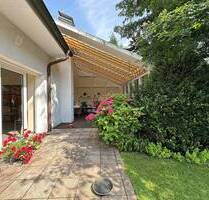 Modernisiertes und erweitertes Einfamilienhaus in schöner, verkehrsberuhigter Lage - Leck