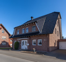 Ein Haus das begeistert! Familienfreundliches Zweifamilienhaus mit viel Platz & Charme - Selm