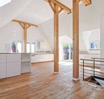 Einziehen und wohlfühlen - stilvoll saniertes Einfamilienhaus mit Garten & Dachterrasse - Hofheim am Taunus / Lorsbach