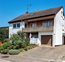 Charmantes Dreifamilienhaus in ruhiger Lage - Kirchheim am Neckar