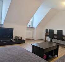 Nähe Wöhrderwiese ! Helle moderne 3-Zi.-DG-Whg. 83 m², Laminat, 6. OG mit Aufzug - Nürnberg