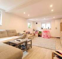 Historischer Charme trifft moderne Ausstattung - Einfamilienhaus mit Hof in Hamm am Rhein