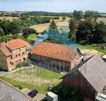 Großzügiges Hofanwesen mit Stallungen, Scheune und Mehrgenerationenwohnhaus in Espenau-Ortsrandlage!