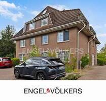 Erdgeschosswohnung mit eigenem Garten und Souterrain-Zimmer - Norderstedt