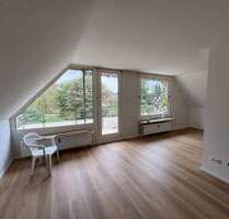 Schöne renovierte Dachgeschosswohnung mit Balkon - Ratekau