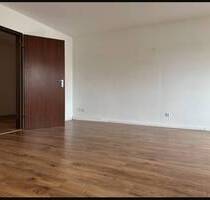 4 Zimmerwohnung im 1 OG - 199.000,00 EUR Kaufpreis, ca.  98,00 m² Wohnfläche in Spaichingen (PLZ: 78549)
