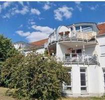 Wurzen* geräumige 3 Zimmer-Wohnung * Laminat* Tageslichtbad Balkon