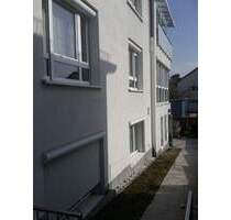 SINDELFINGEN 1Zi.Whg.ca.29m2 möbliert Kochnische Dusche Wc Laminatboden450zugl.NK.)130.-_(BAD WC IST BENÜTZUNG MIT EINEM ANDEREN MIETER