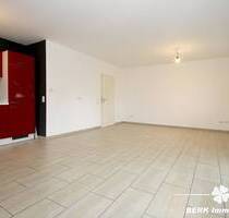 BERK Immobilien - lichtdurchflutete 3-Zimmer Wohnung in zentraler Lage von Mainaschaff