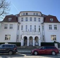 Exklusiv !! - 3 Zimmer-Wohnung inkl. Stellplatz, Terrasse und Balkon - ab Juni 2025 leer - Leipzig Gohlis-Süd