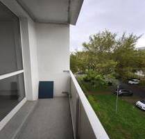 Neuer Mieter für Dreiraumwohnung mit Balkon gesucht! - Lutherstadt Eisleben