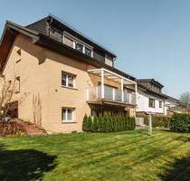 Einfamlienhaus mit Einliegerwohnung in Overath