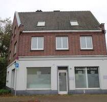 Modernisiertes Wohn-u.Geschäftshaus in Hürth Wohnfläche + Gewerbefläche 329 m² 4 PKW-Stellplätze