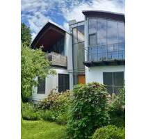 Parkähnliches Grundstück, ruhig, perfekt für die große Familie, fußläufig zum SeeStrand St. Alban. - Dießen am Ammersee