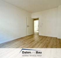 Renovierte 2 Zi.-Whg. auf 41 m² beim Stresemannplatz - Nürnberg Gärten b Wöhrd