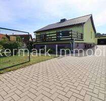Geräumiges EFH mit Garten und Garage in GötschendorfMilmersdorf zu verkaufen!