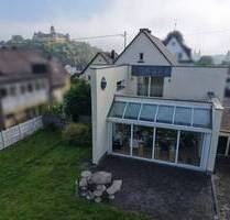 Charmantes Einfamilienhaus mit lichtdurchflutetem Anbau und großem Raumangebot - Montabaur