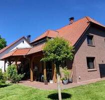 Schöner Resthof mit Zweifamilienhaus in nahezu Alleinlage - Stemwede Drohne