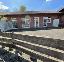 Schöne Doppelhaushälfte im Landhausstil, in ruhiger Lage! - Neustadt a.Rbge. - OT Laderholz