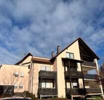 1-Zimmer-Wohnung mit Balkon und Potenzial in guter Lage - Hemhofen