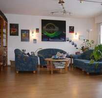 Geräumige 4-Zimmer-Wohnung in ruhiger Lage mit großem Gemeinschaftsgarten - Rösrath Forsbach