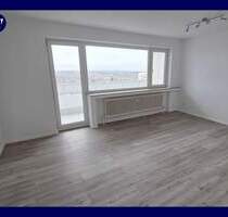 Renovierte 2 Zimmer mit Loggia und herrlichem Ausblick, separate Küche, modernes Wannenbad, Aufzug - Stolberg Münsterbusch