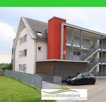 Große, lichtdurchflutete Terrassenwohnung am Ortsrand von Owingen