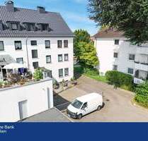 Gepflegte EG-Wohnung in Toplage, opt. CP-Stellplatz, EB-Küche und Straßenbahn vor der H-Tür! - Bielefeld Schildesche