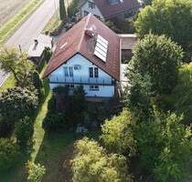 Kernsaniertes Einfamilienhaus mit hochwertiger Ausstattung & großem Carport in Toplage zwischen Erfurt und Gotha - Drei Gleichen Großrettbach